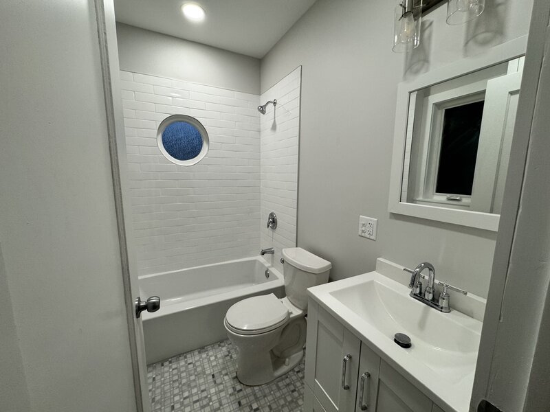 9412 S Hoyne Avenue Chicago IL 60643