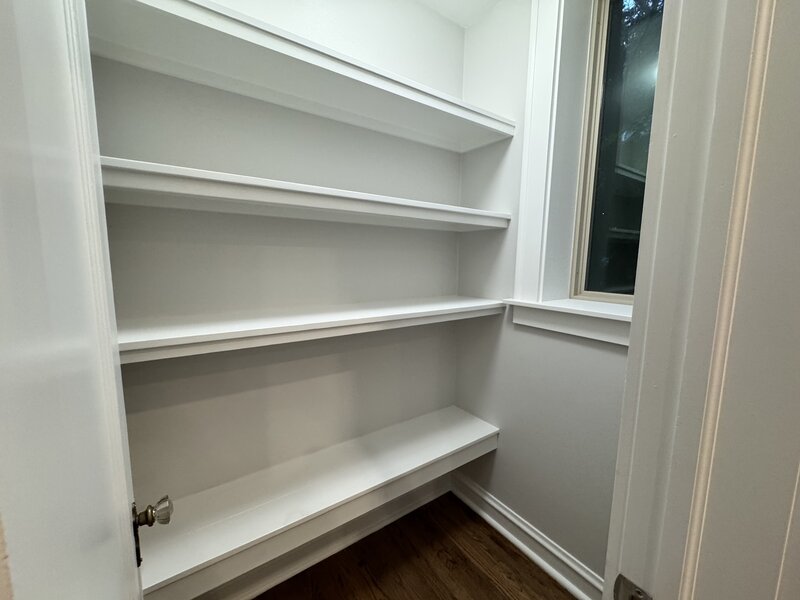 9412 S Hoyne Avenue Chicago IL 60643