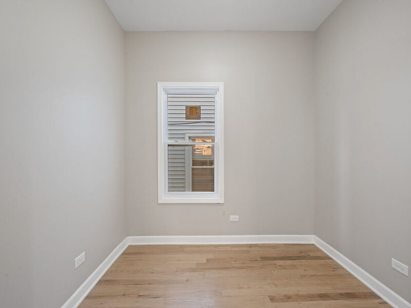 8613 S Colfax Avenue Chicago IL 60617