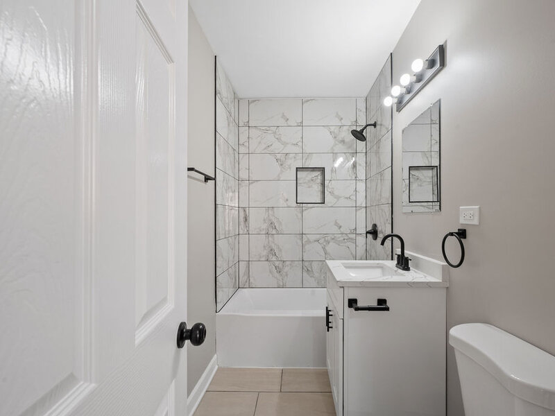 8613 S Colfax Avenue Chicago IL 60617