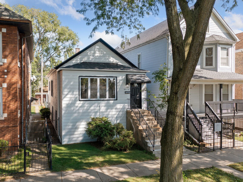 8613 S Colfax Avenue Chicago IL 60617