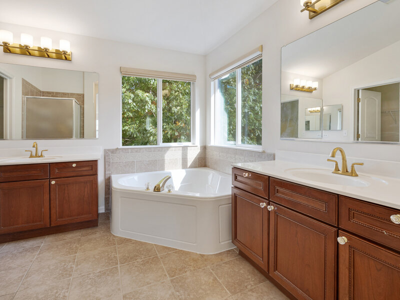 205 Regency Drive Bartlett IL 60103