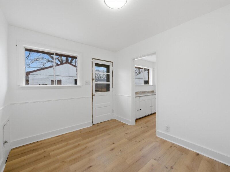 1354 Gordon Avenue Calumet City IL 60409