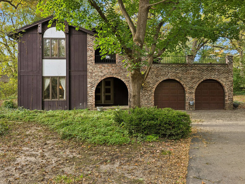 13 Wedgewood Drive Elgin IL 60124