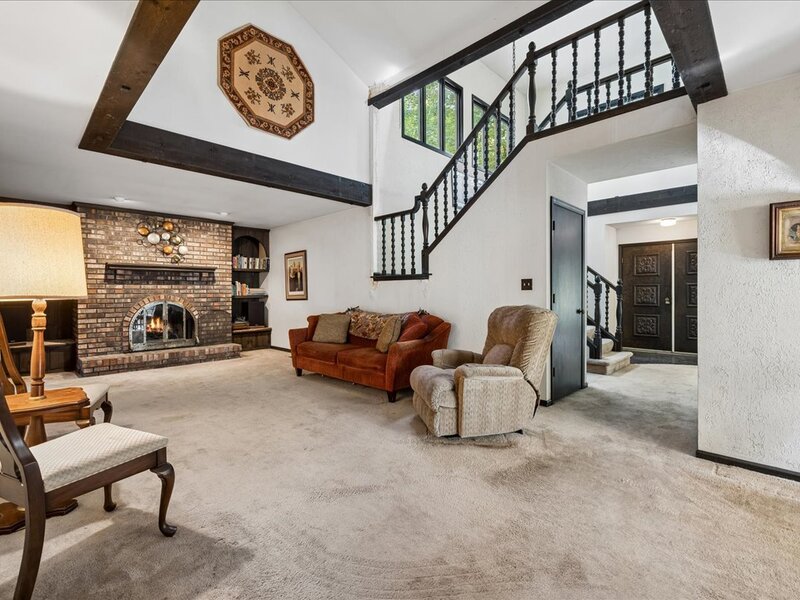 13 Wedgewood Drive Elgin IL 60124