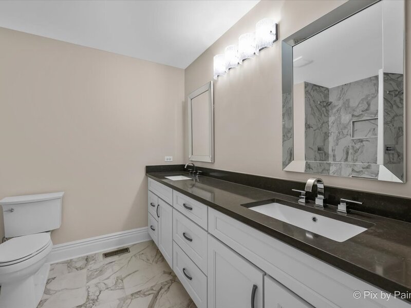 624 Daisy Lane Roselle IL 60172