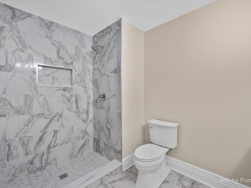624 Daisy Lane Roselle IL 60172