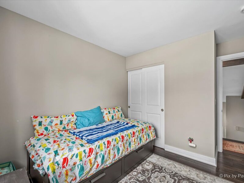 760 Covington Circle Crystal Lake IL 60014