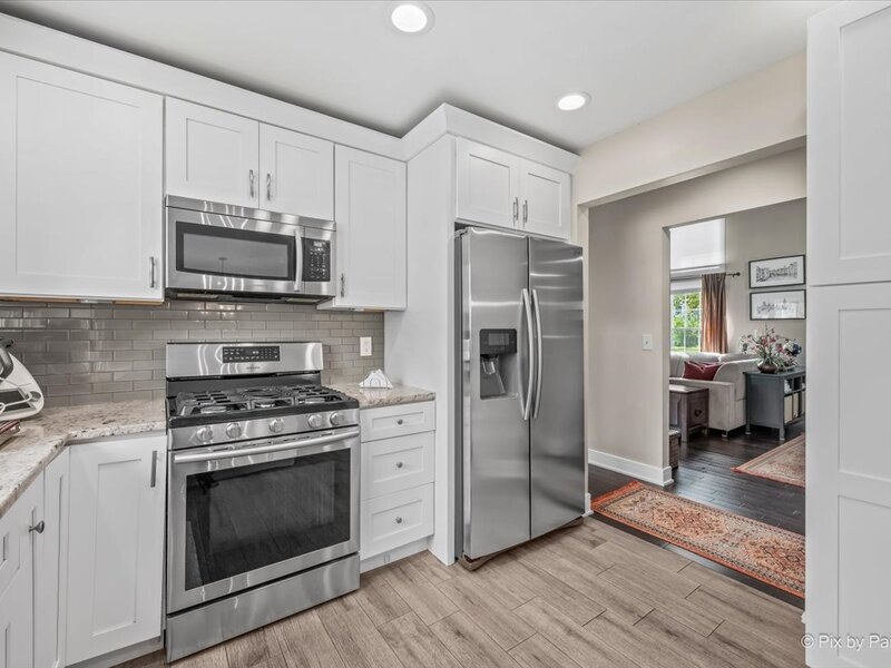 760 Covington Circle Crystal Lake IL 60014