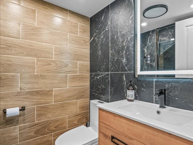 760 Covington Circle Crystal Lake IL 60014