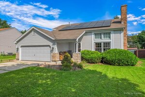Photo of 760 Covington Circle Crystal Lake IL 60014