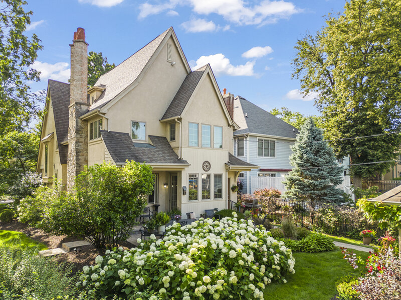 706 N Ellsworth Street Naperville IL 60563