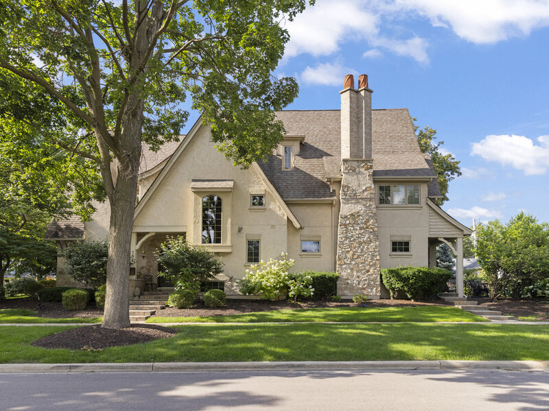 706 N Ellsworth Street Naperville IL 60563