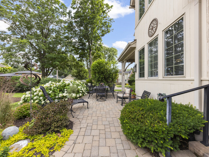 706 N Ellsworth Street Naperville IL 60563