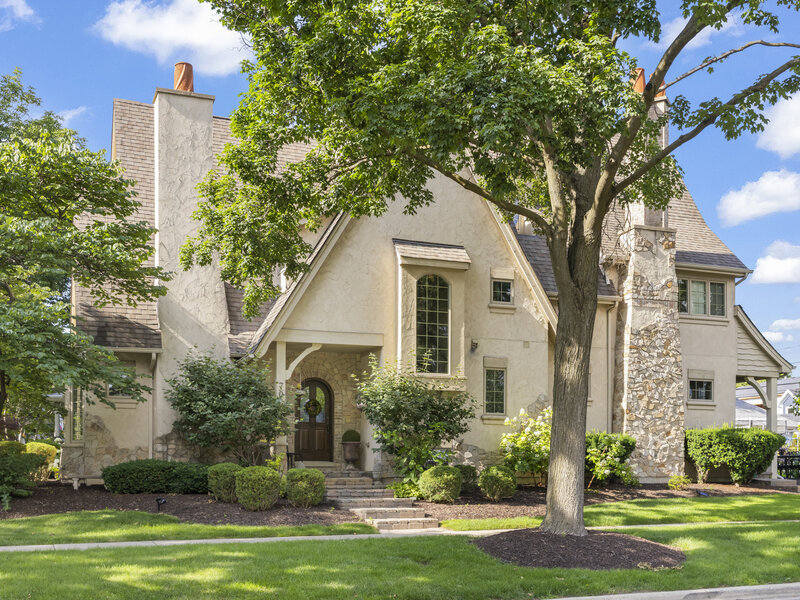 706 N Ellsworth Street Naperville IL 60563