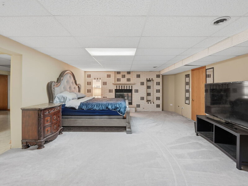 365 E Pine Meadow Court Morris IL 60450