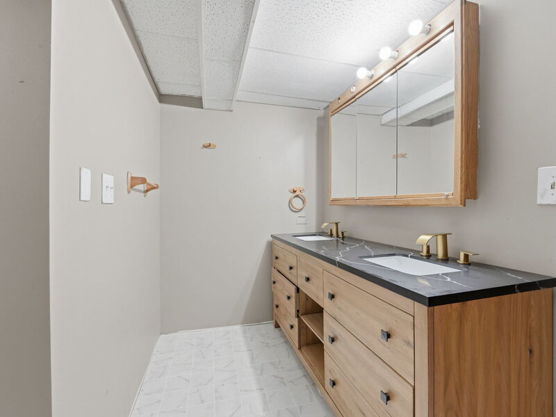 365 E Pine Meadow Court Morris IL 60450