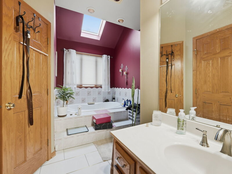 365 E Pine Meadow Court Morris IL 60450
