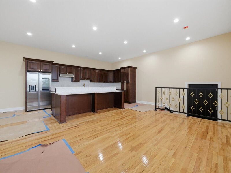 2600 W 25th Street Chicago IL 60608