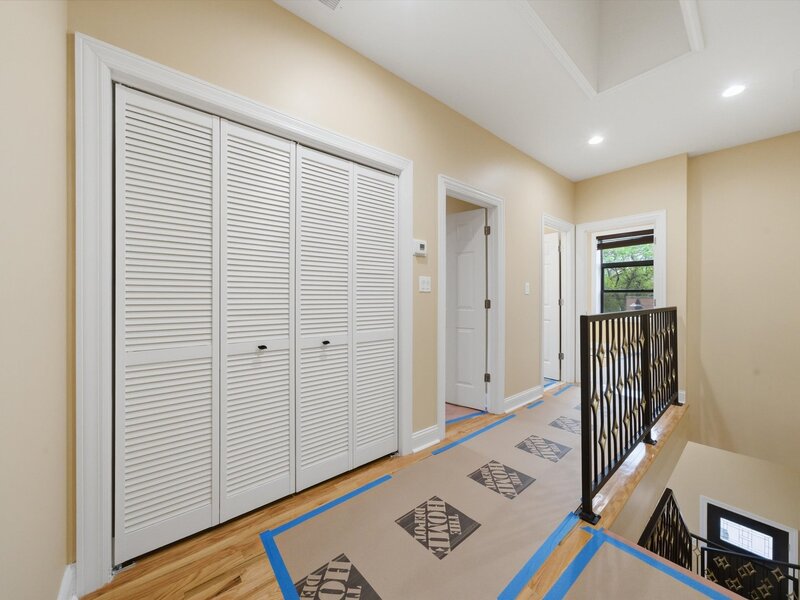 2600 W 25th Street Chicago IL 60608