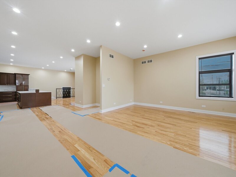 2600 W 25th Street Chicago IL 60608