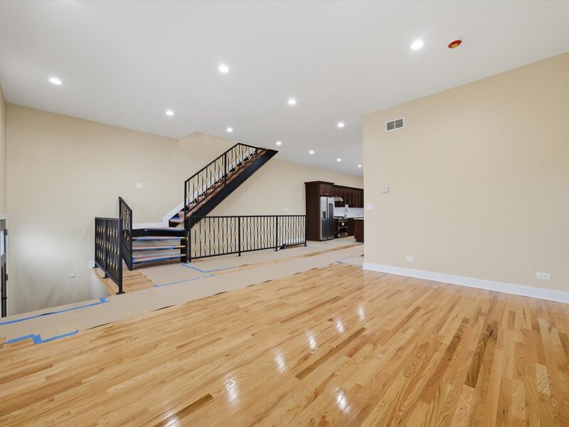 2600 W 25th Street Chicago IL 60608