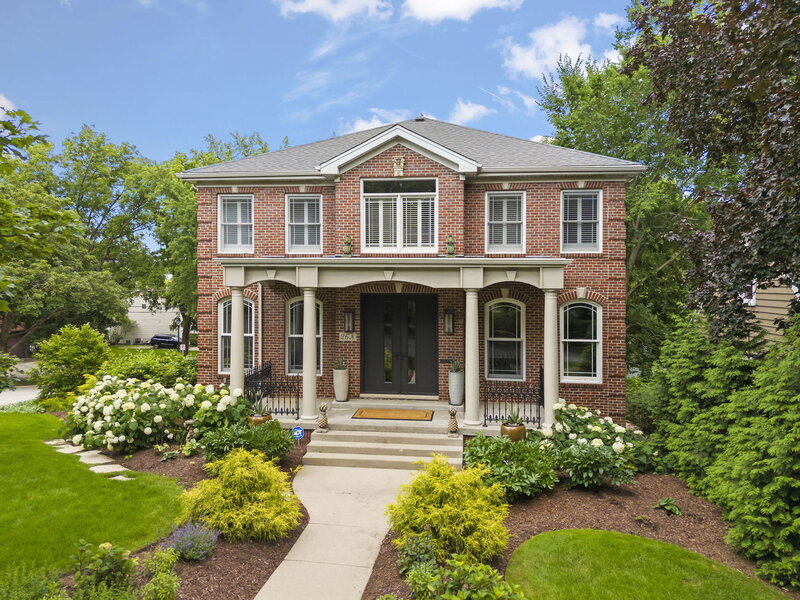 26 N Julian Street Naperville IL 60540