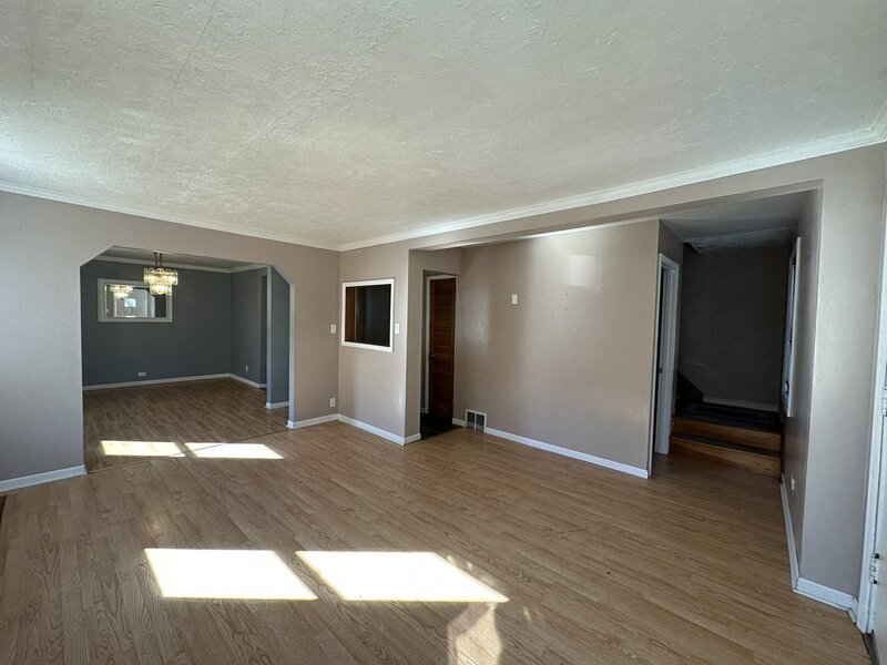 17950 School Street Lansing IL 60438