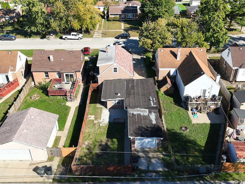17950 School Street Lansing IL 60438