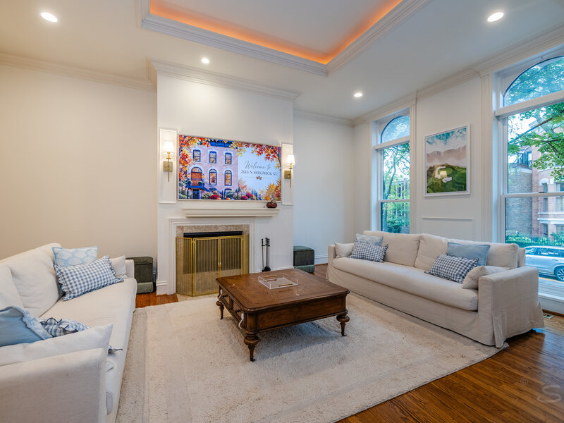 2143 N Sedgwick Street Chicago IL 60614