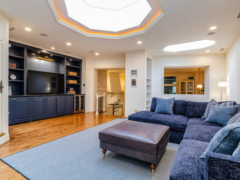 2143 N Sedgwick Street Chicago IL 60614
