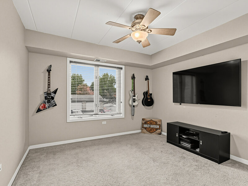 1053 Ashley Court Lockport IL 60441