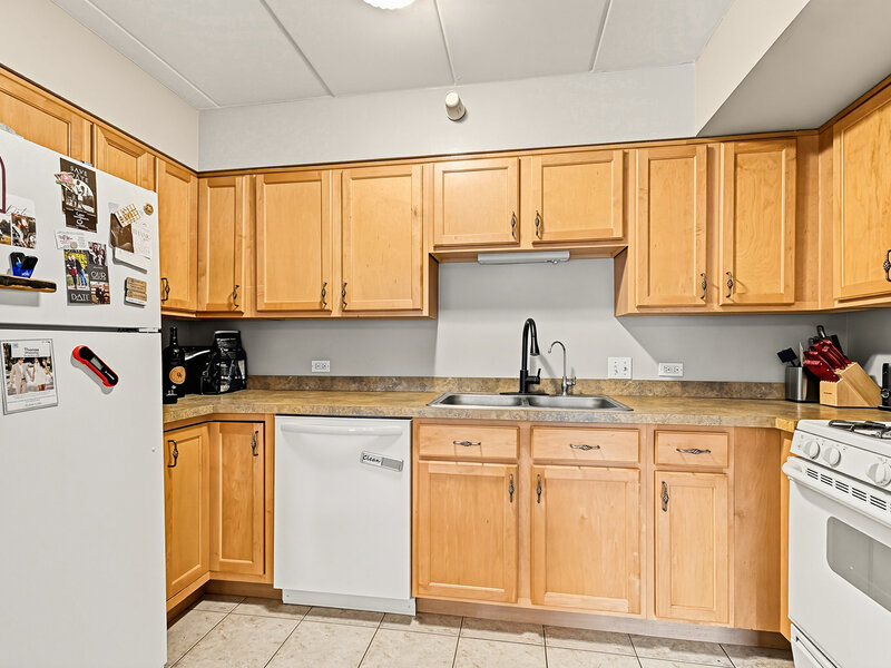 1053 Ashley Court Lockport IL 60441