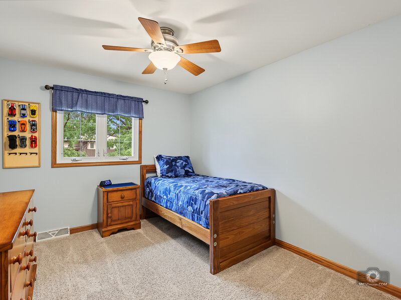 15224 Walnut Road Oak Forest IL 60452
