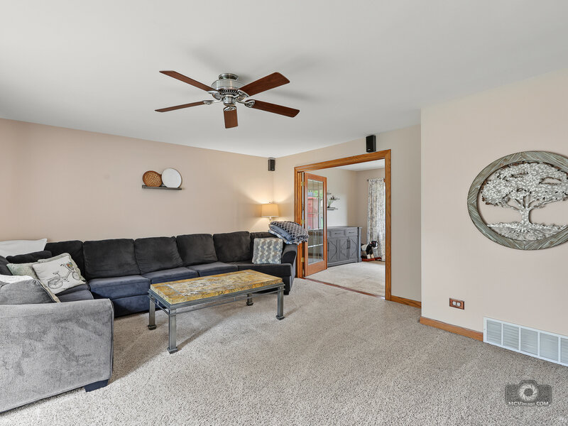 15224 Walnut Road Oak Forest IL 60452