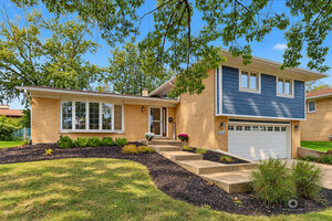 Photo of 15224 Walnut Road Oak Forest IL 60452