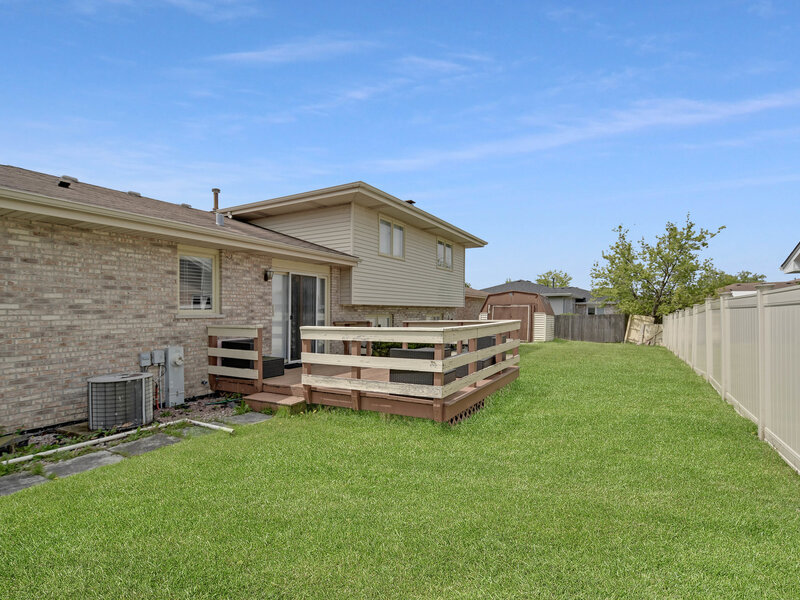 8218 170th Street Tinley Park IL 60477