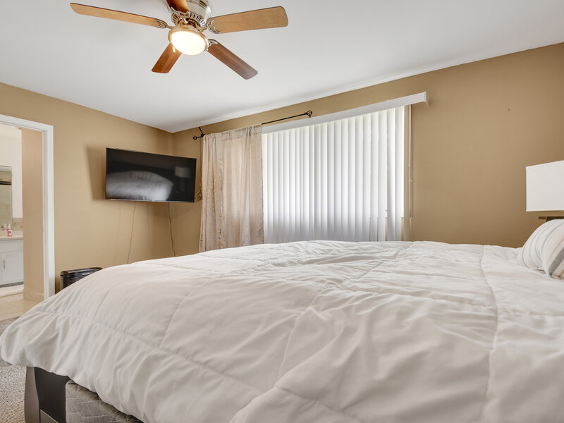 8218 170th Street Tinley Park IL 60477