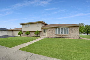 Photo of 8218 170th Street Tinley Park IL 60477