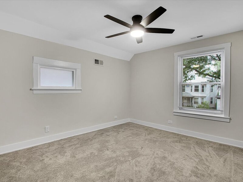 5465 W Cortez Street Chicago IL 60651