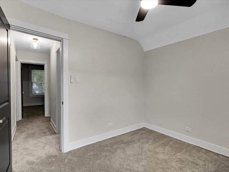 5465 W Cortez Street Chicago IL 60651