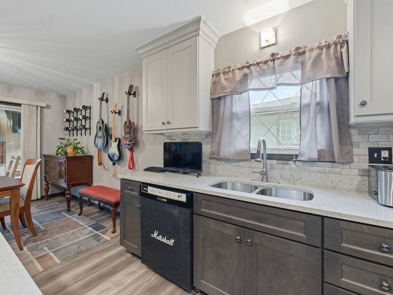 641 Clearmont Drive Elk Grove Village IL 60007