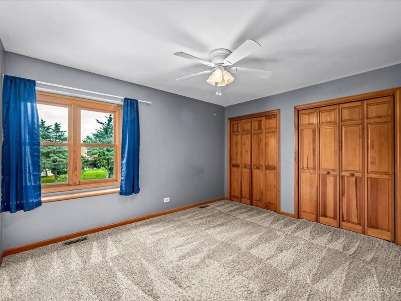 1468 Plum Grove Court Carol Stream IL 60188