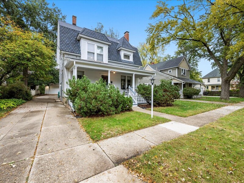 621 Hardin Avenue Aurora IL 60506