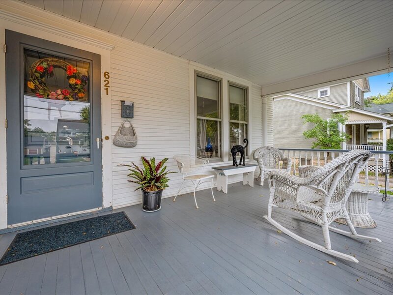 621 Hardin Avenue Aurora IL 60506