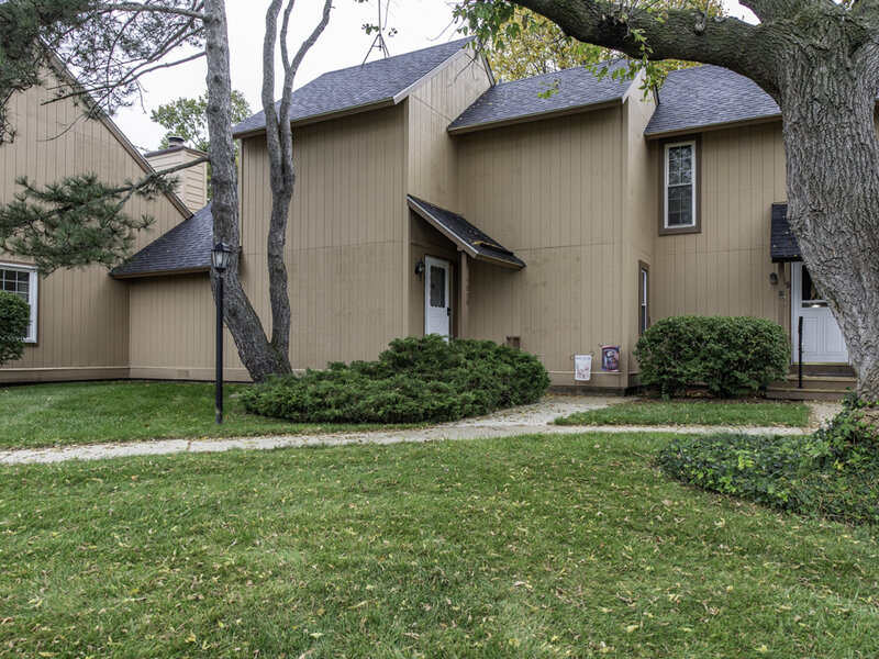 5858 Heatherridge Drive Gurnee IL 60031