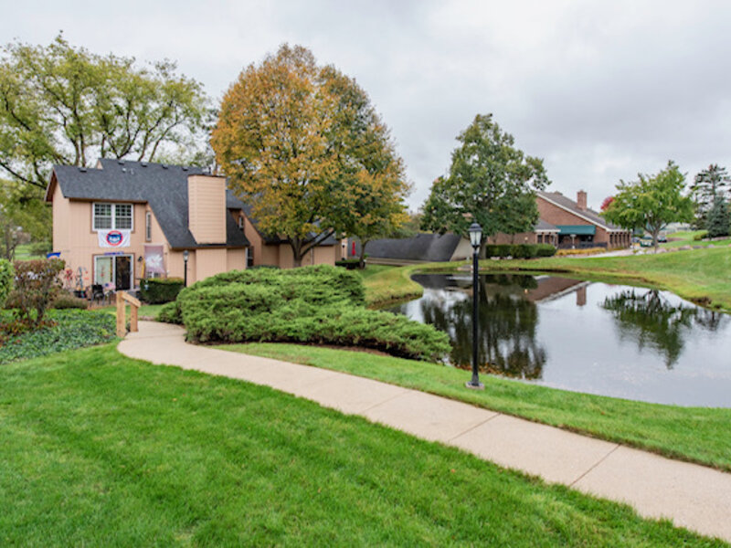 5858 Heatherridge Drive Gurnee IL 60031
