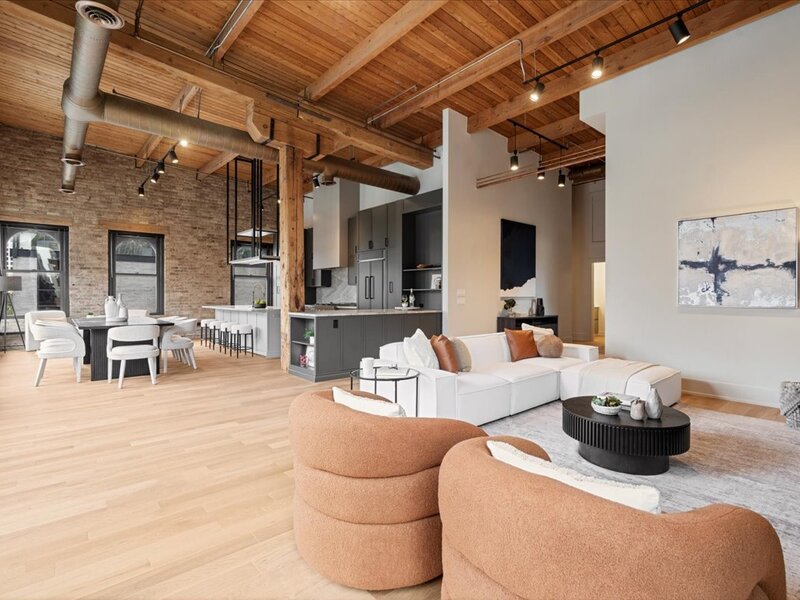 368 W Huron Street Chicago IL 60654