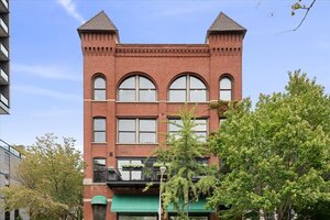 Photo of 368 W Huron Street Chicago IL 60654 Unit 4S