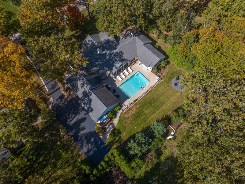 335 Hampshire Lane Lakewood IL 60014